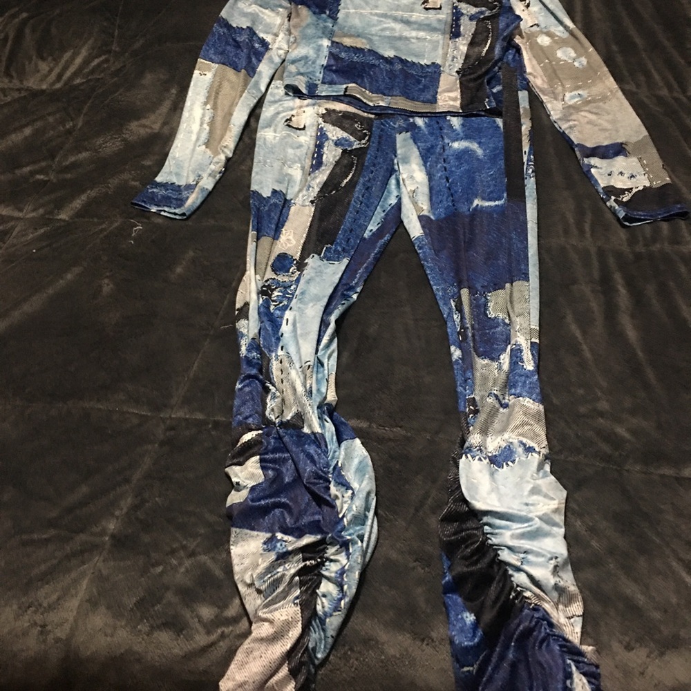 MIXED PRINT PANTS SET BLUE NEW SIZE MEDIUM LARGE EX LARGE AND. 2X AVAILABLE - Picture 3 of 4